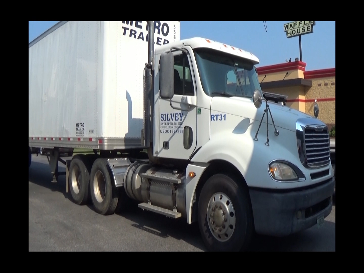 silvey truck a convoy of care hurricane harvey relief wsb tv